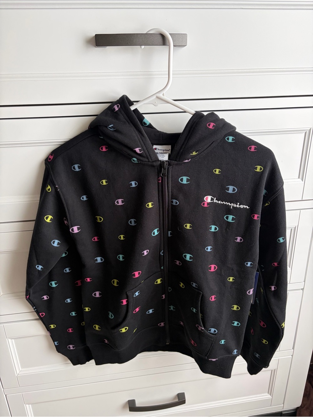 NWT!!! Champion Hoodie w zipper 10/12